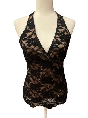 Sandra lace top black with nude liner size medium V-neck front - racer back